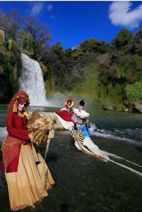 Isola di LiriCasa Ederaアパートメント エクステリア 写真